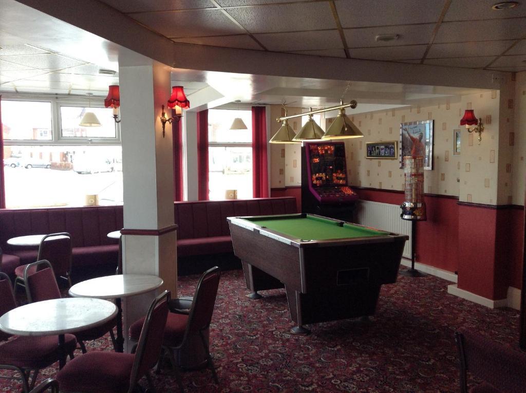 Delton Hotel Blackpool Bagian luar foto